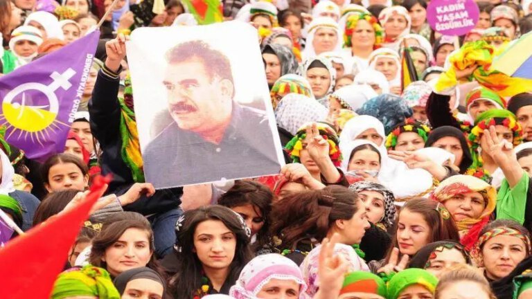Abdullah Öcalan’ın kadın üzerine değerlendirmeleri: Kadın sorunu tüm sorunların kökenidir