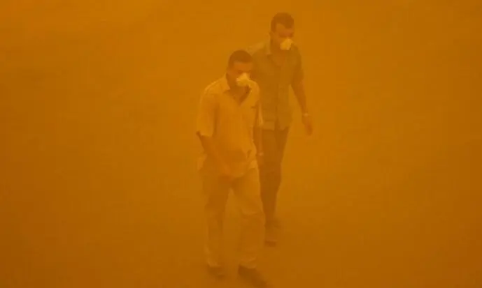 İran’da toz fırtınası: bin 838 kişi etkilendi