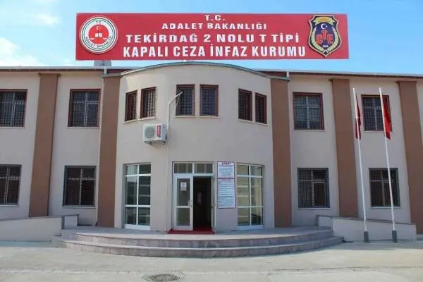 HDP’den tutuklu PM üyesi Kırmızı için açıklama: İşkenceye son verin